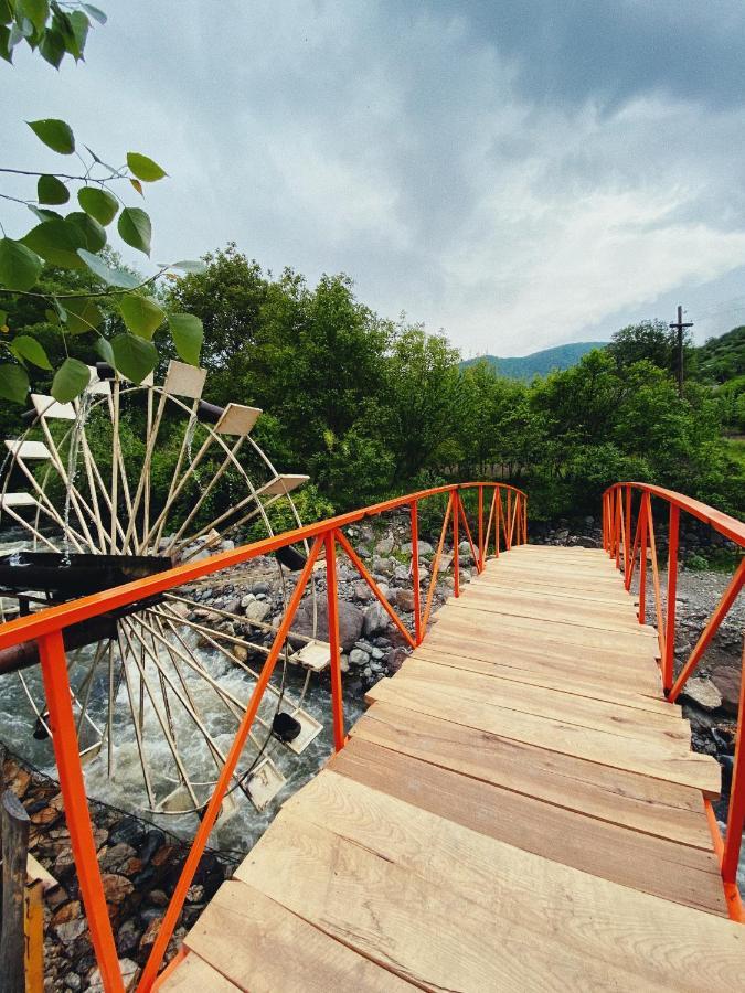 Hovek Guest House Дилиян Екстериор снимка