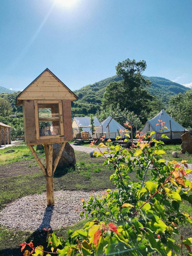 Hovek Guest House Дилиян Екстериор снимка