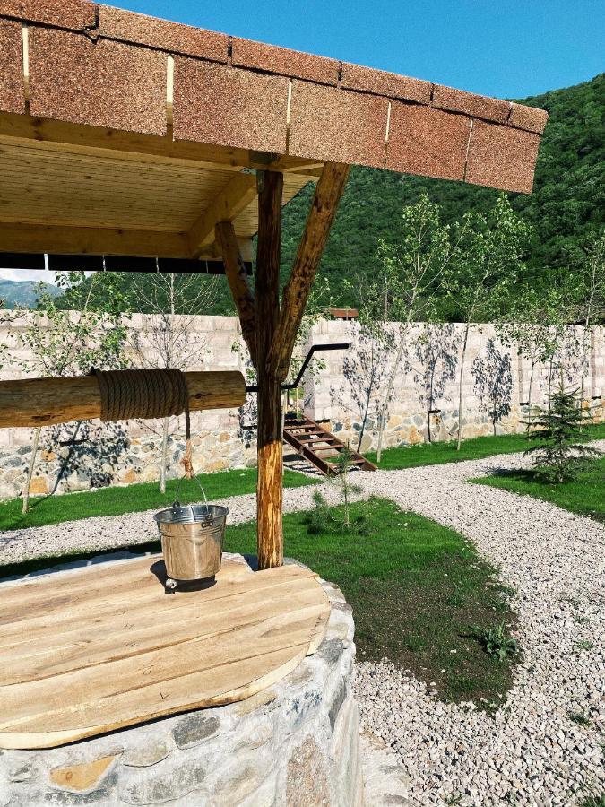 Hovek Guest House Дилиян Екстериор снимка