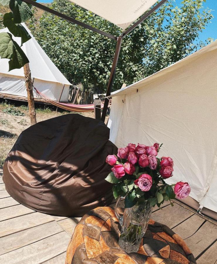 Hovek Guest House Дилиян Екстериор снимка