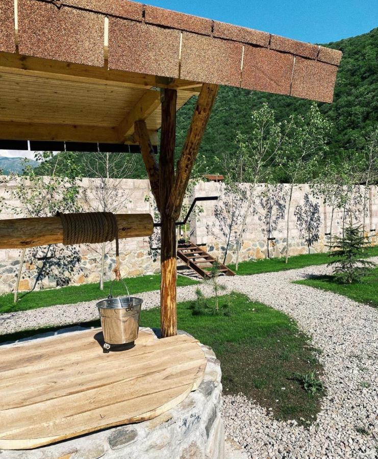 Hovek Guest House Дилиян Екстериор снимка