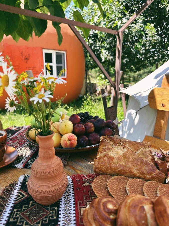 Hovek Guest House Дилиян Екстериор снимка
